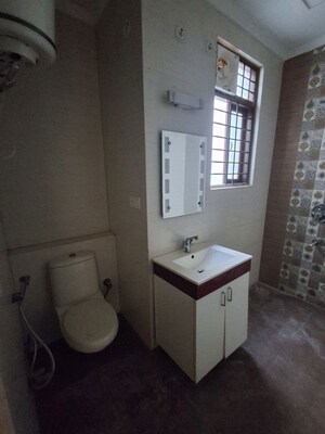 Bathroom in 3 BHK Builder Floor at Khushboo CGHS, Sector 9a – for Rent