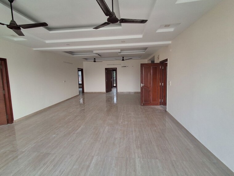 Room, khushboo-cghs 3 Bedroom 3150 Sq.Ft. Builder Floor In Sector 9a Gurgaon 10789476