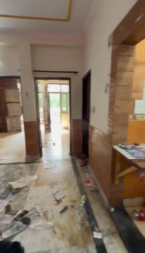 Building Lobby in 3 BHK Builder Floor at Akriti Complex, Vaishali Sector 6 – for Sale