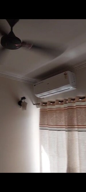 Furnished Amenities in 4 BHK Apartment at Gaur Atulyam, Omicron I Greater Noida – for Rent