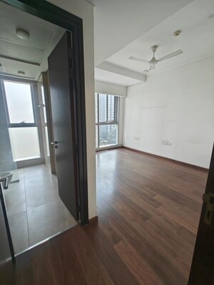 Room in 4 BHK Apartment at Bombay Realty Island City Center ICC, Wadala – for Sale