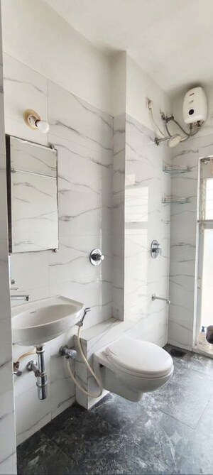 Bathroom in 1 BHK Apartment at Chembur – for Rent