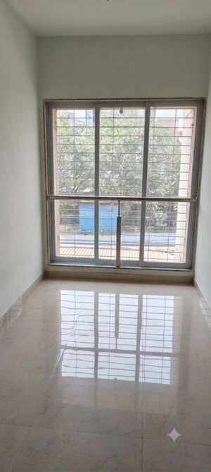Bedroom in 1 BHK Apartment at Chembur – for Rent