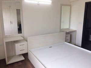 Room in 3 BHK Apartment at HRC Ibbani, Jakkuru – for Rent