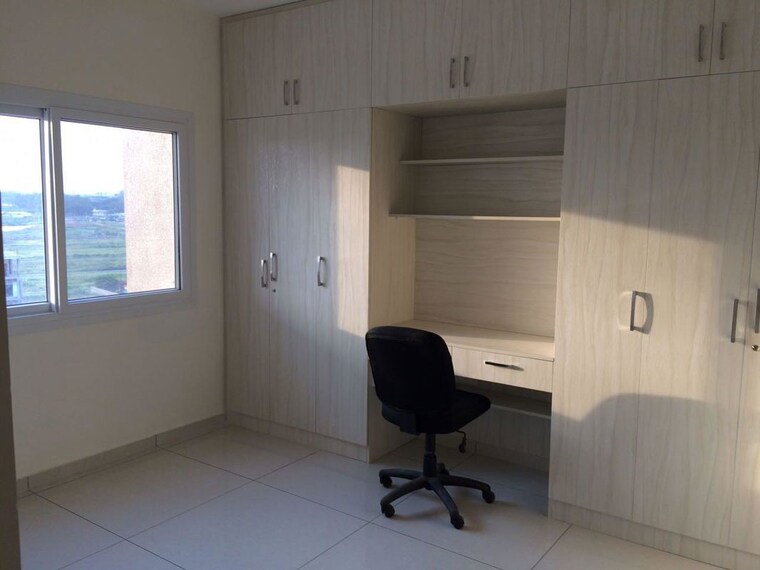 Bathroom, hrc-ibbani 3 Bedroom 1645 Sq.Ft. Apartment In Jakkuru Bangalore 10789614