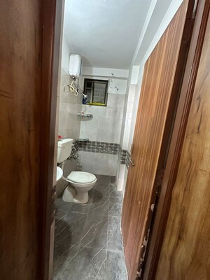 Bathroom in 3 BHK Apartment at Vaishnodevi Circle – for Rent