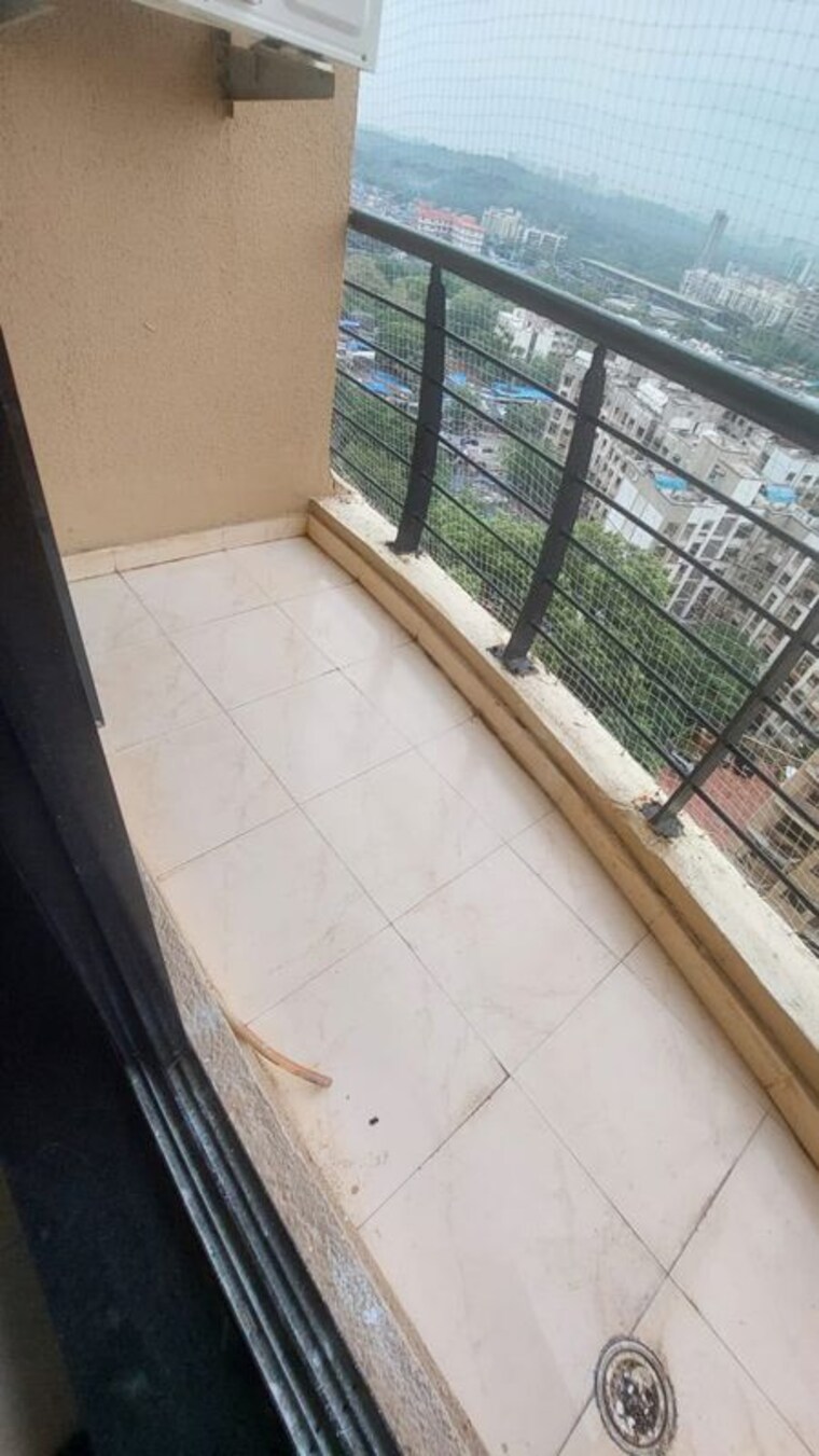 Balcony, raheja-heights-phase-2 2 Bedroom 1165 Sq.Ft. Apartment In Goregaon East Mumbai 10789610