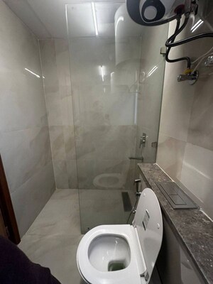 Bathroom in 3 BHK Apartment at M3M Sky City, Sector 65 – for Rent