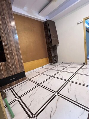 Staircase in 2 BHK Builder Floor at ABCZ East Sapphire, Sector 45 – for Rent