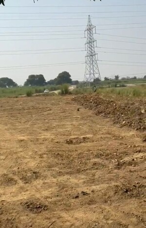  Plot For Sale in Naini