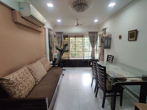 1 BHK Apartment For Rent in Jalmeena CHS, Vile Parle East