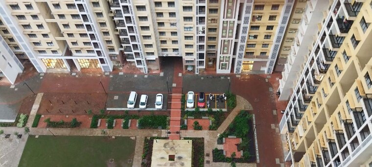 Exterior View, runwal-gardens-phase-2 1.5 Bedroom 535 Sq.Ft. Apartment In Dombivli East Thane 10789657