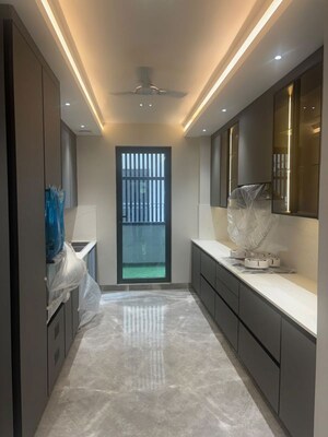 Bedroom in 3.5 BHK Apartment at Emaar The Palm Drive-The Premier Terraces, Sector 66 – for Rent