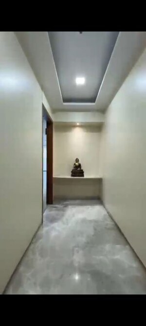  4 BHK Apartment at Suvidha Emerald, Dadar West – for Rent