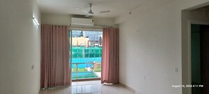 Room in 2 BHK Apartment at Nerul – for Sale