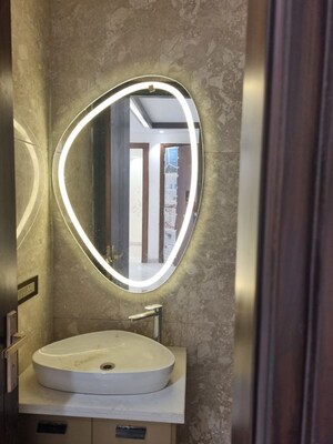 Bathroom in 4 BHK Builder Floor at Greenwood City, Sector 40 – for Rent