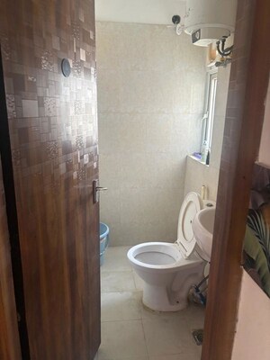 Bathroom in 2.5 BHK Apartment at KLJ Greens, Sector 77 – for Sale