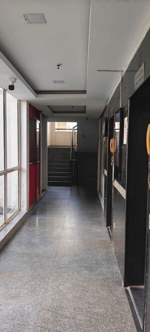 Room in 3 BHK Apartment at Antriksh Golf View, Sector 78 – for Rent