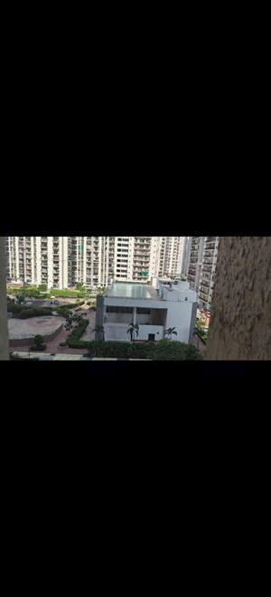 Master Plan in 3 BHK Apartment at Antriksh Golf View, Sector 78 – for Rent