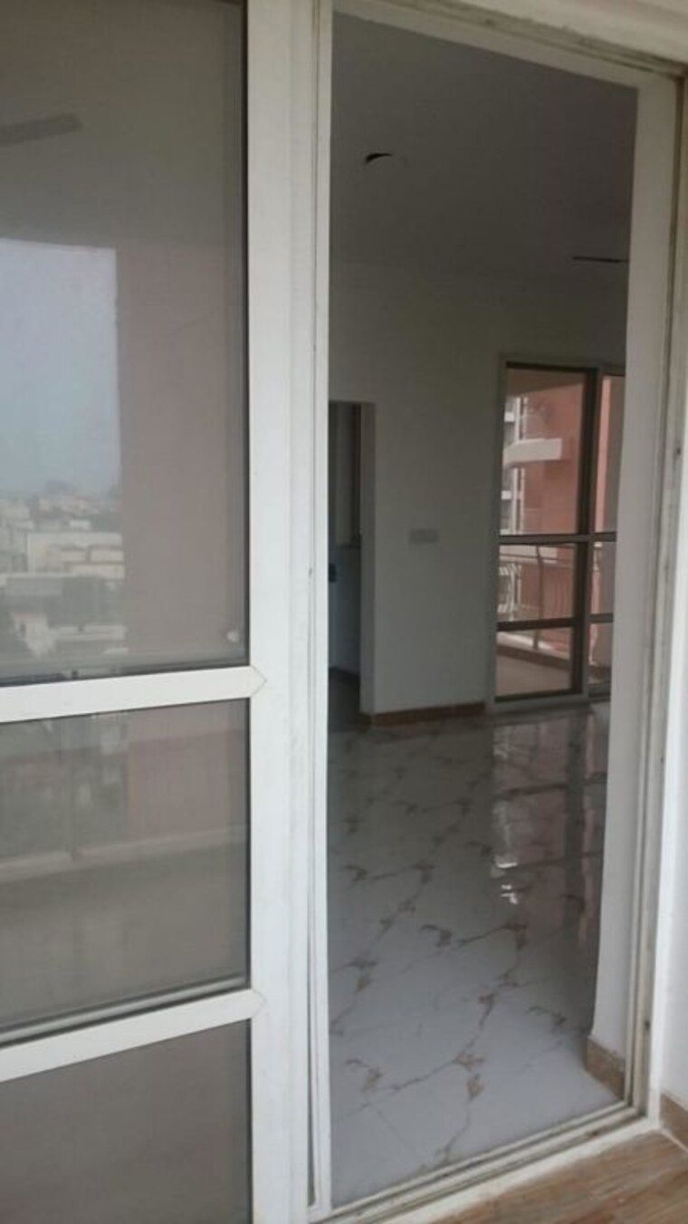 Bathroom, sds-nri-residency-omega-ii 3 Bedroom 1659 Sq.Ft. Apartment In Omega Ii Greater Noida Greater Noida 10789773