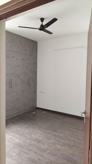 Master Bedroom in 3 BHK Apartment at Aurobindo The Regent, Kondapur – for Rent