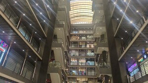  Office Space – Exterior View View at Essgee Options One Phase I, Dadar West - for Rent