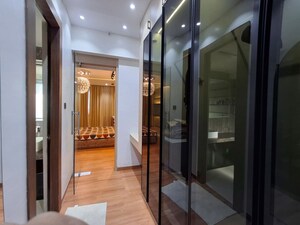 Building Lobby in 4 BHK Apartment at Raj Tattva, Kapur Bawdi – for Rent