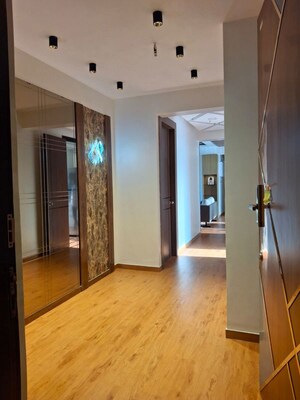Building Lobby in 4 BHK Apartment at Raj Tattva, Kapur Bawdi – for Rent