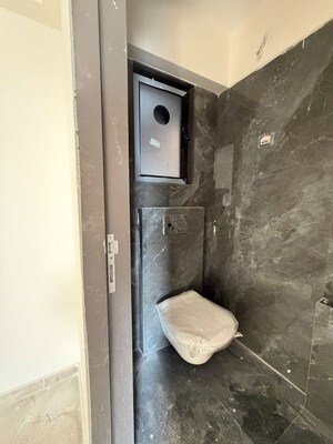Bathroom in 4 BHK Apartment at Vivekanand Nagar – for Sale