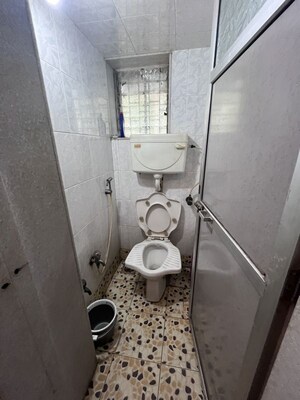Team Area in 1 BHK Apartment at Pestom Sagar Colony, Chembur – for Rent