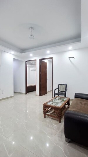 2 BHK Apartment For Rent in Saket
