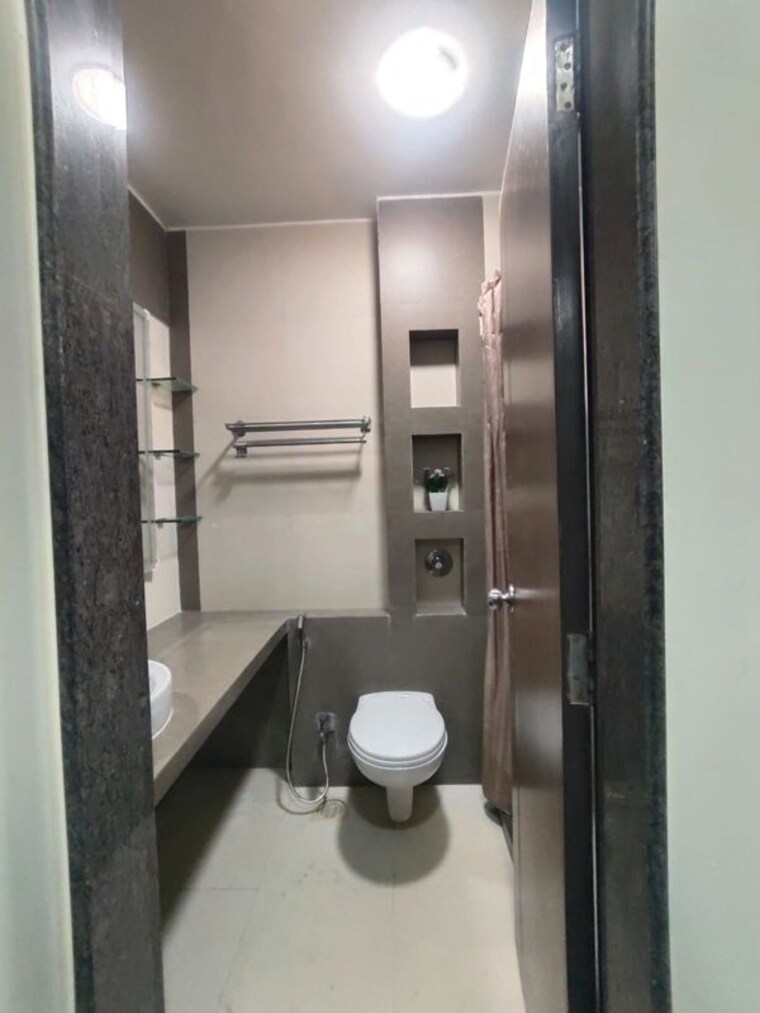 Bathroom, chembur 3 Bedroom 1560 Sq.Ft. Apartment In Chembur Mumbai 10789876
