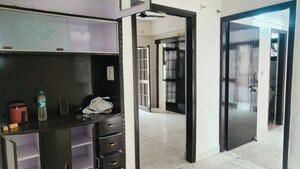 Room in 3 BHK Apartment at Sector 10 Dwarka – for Rent