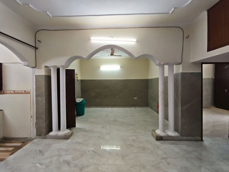 undefined, green fields colony 3 Bedroom 280 Sq.Yd. Builder Floor In Green Fields Colony Faridabad 10789947