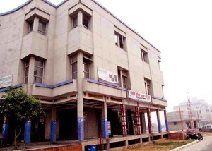  Shop – Exterior View View at Harsha Mall, Alpha 1 Greater Noida - for Sale