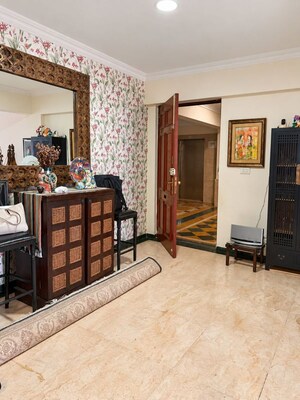 Living Room in 4 BHK Apartment at Hiranandani Gardens Odyssey I II, Powai – for Rent