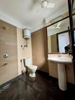 Kitchen in 3 BHK Builder Floor at Shivalik Colony – for Rent