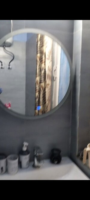 Building Lobby in Studio Apartment at Arun Vihar Sector 37, Sector 37 – for Rent