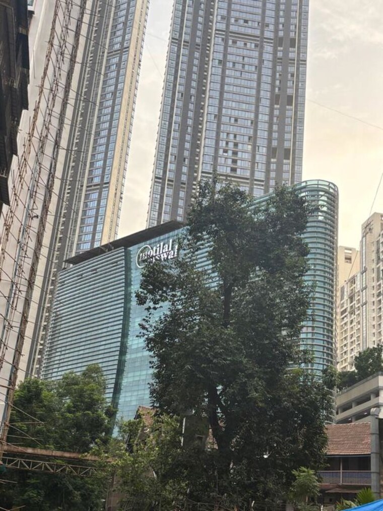 Exterior View, lodha-grandeur 3 Bedroom 1100 Sq.Ft. Apartment In Prabhadevi Mumbai 10790065