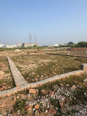  Plot For Sale in Naini