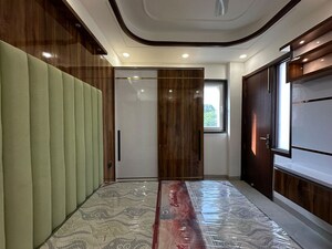 Bedroom in 2 BHK Builder Floor at Kalkaji – for Rent