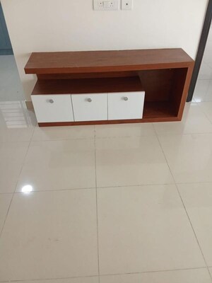 Furnished Amenities in 2 BHK Apartment at Shriram Liberty Square, Electronic City Phase ii – for Rent