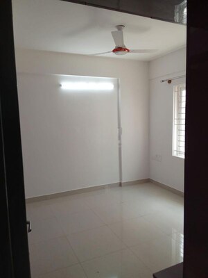 Room in 2 BHK Apartment at Shriram Liberty Square, Electronic City Phase ii – for Rent