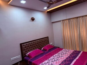 Bedroom in 2 BHK Apartment at Indiabulls Greens, New Panvel – for Rent