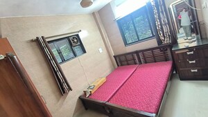 Room in  Pg at Prabhadevi – for Rent