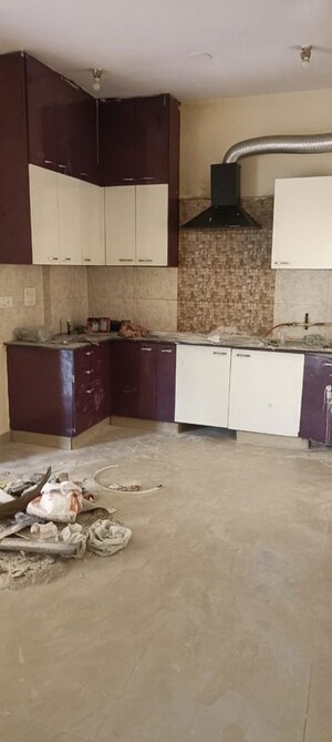 Kitchen in 3 BHK Apartment at Aims Golf Avenue I, Sector 75 – for Rent
