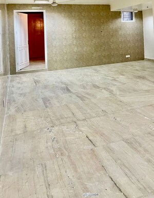 4 BHK Builder Floor For Sale in Kailash Colony
