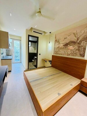 Bedroom in Studio Builder Floor at Dlf Phase iv – for Rent