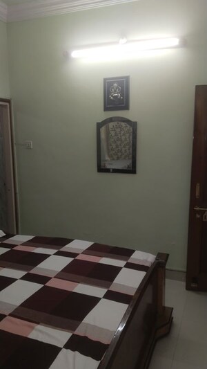 Bedroom in 1 RK Builder Floor at Gomti Nagar – for Rent