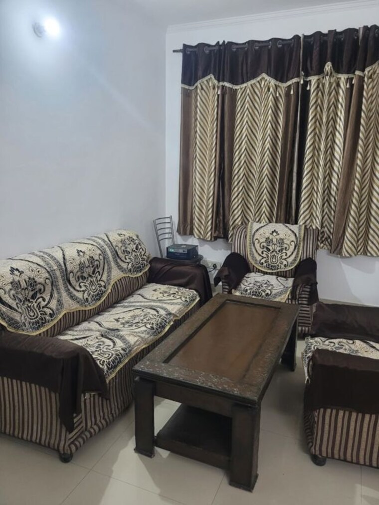 Living Room, penta-homes 2 Bedroom 1300 Sq.Ft. Apartment In Vip Road Zirakpur 10790200